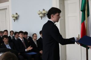 Fotografie – 2025 Předání maturitního vysvědčení