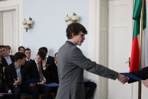Fotografie – 2025 Předání maturitního vysvědčení