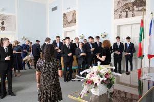 Fotografie – 2025 Předání maturitního vysvědčení