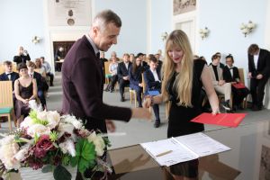 Fotografie – 2025 Předání maturitního vysvědčení