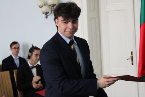 Fotografie – 2025 Předání maturitního vysvědčení