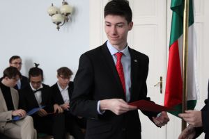 Fotografie – 2025 Předání maturitního vysvědčení