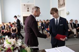 Fotografie – 2025 Předání maturitního vysvědčení