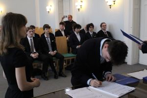 Fotografie – 2026 Předání maturitního vysvědčení