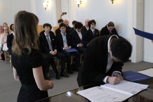 Fotografie – 2026 Předání maturitního vysvědčení