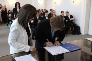 Fotografie – 2026 Předání maturitního vysvědčení