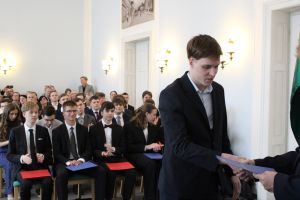 Fotografie – 2026 Předání maturitního vysvědčení