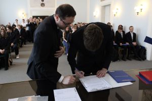 Fotografie – 2026 Předání maturitního vysvědčení