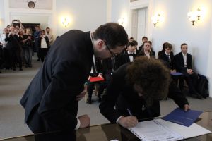 Fotografie – 2026 Předání maturitního vysvědčení