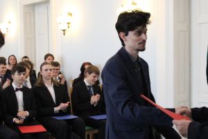 Fotografie – 2026 Předání maturitního vysvědčení