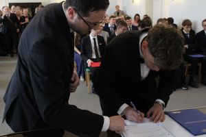 Fotografie – 2026 Předání maturitního vysvědčení