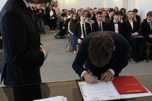 Fotografie – 2026 Předání maturitního vysvědčení
