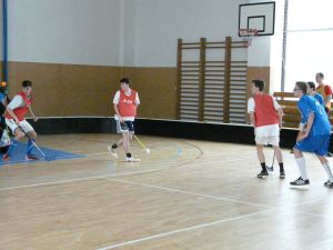 Fotografie – 2013 Florbal (přátelské Utkání s Gymnáziem Špitálská)