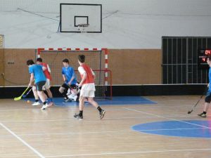 Fotografie – 2013 Florbal (přátelské Utkání s Gymnáziem Špitálská)