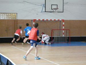 Fotografie – 2013 Florbal (přátelské Utkání s Gymnáziem Špitálská)