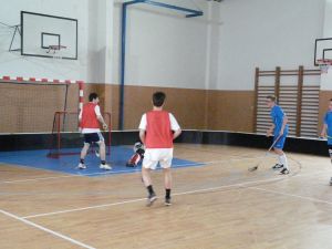 Fotografie – 2013 Florbal (přátelské Utkání s Gymnáziem Špitálská)