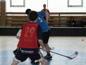 Fotografie – 2013 Florbal (přátelské Utkání s Gymnáziem Špitálská)