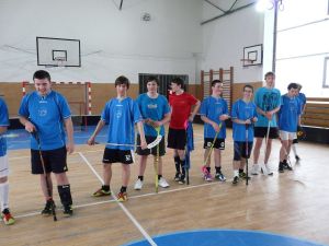 Fotografie – 2013 Florbal (přátelské Utkání s Gymnáziem Špitálská)